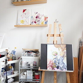 Peinture : Still Life with Poppies and an Artichoke Flower - Oil on paper - 30 x 40 cm